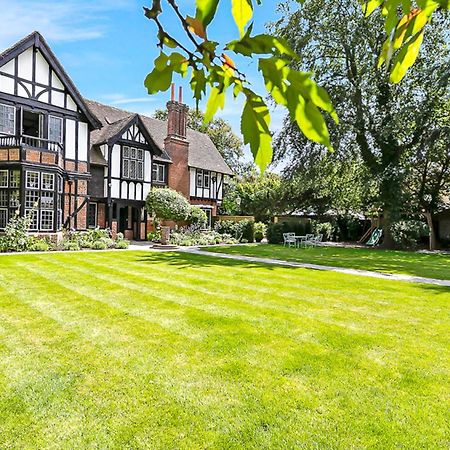 Tudor Grange Villa Bournemouth Ngoại thất bức ảnh