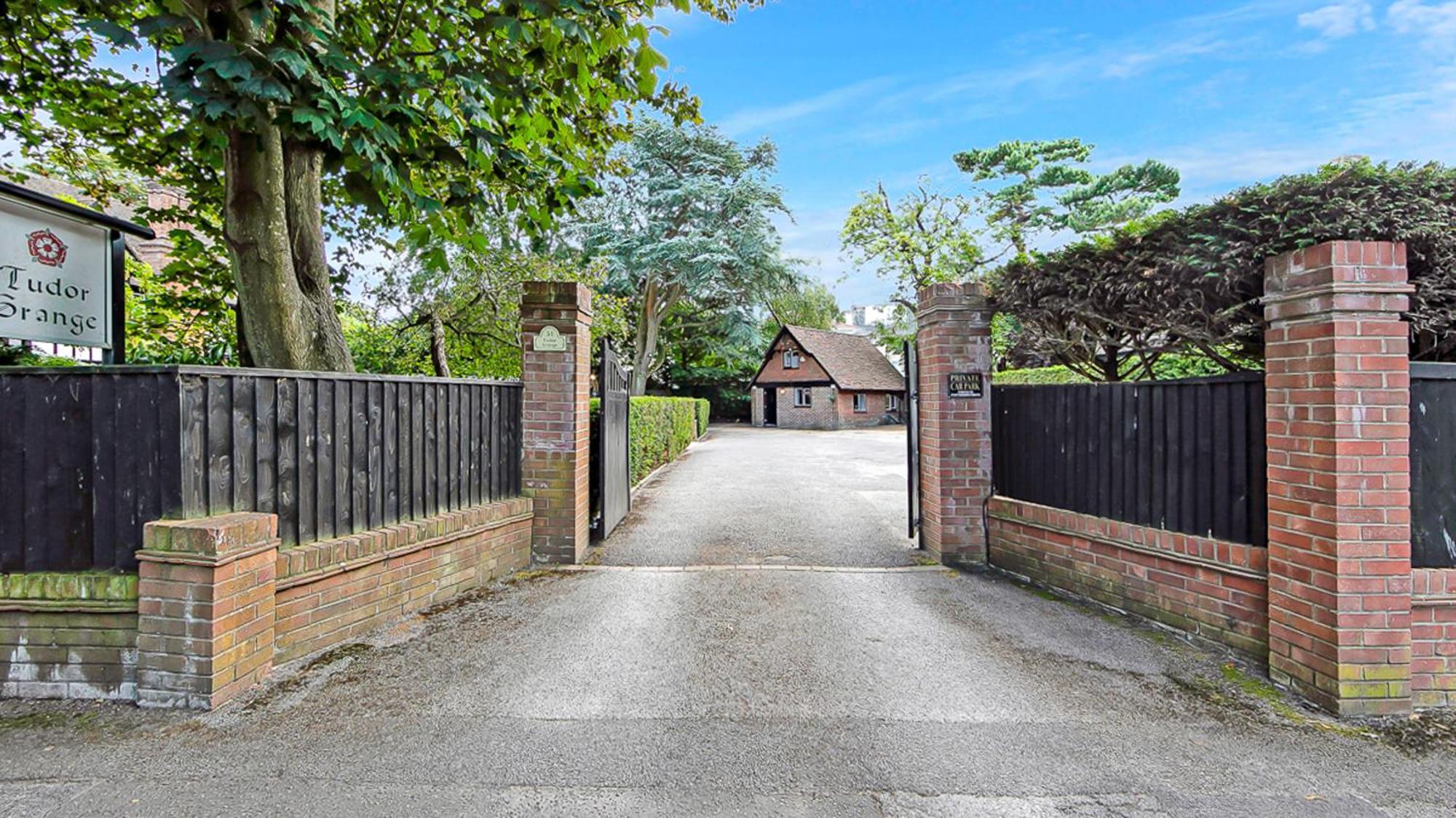 Tudor Grange Bournemouth Ngoại thất bức ảnh