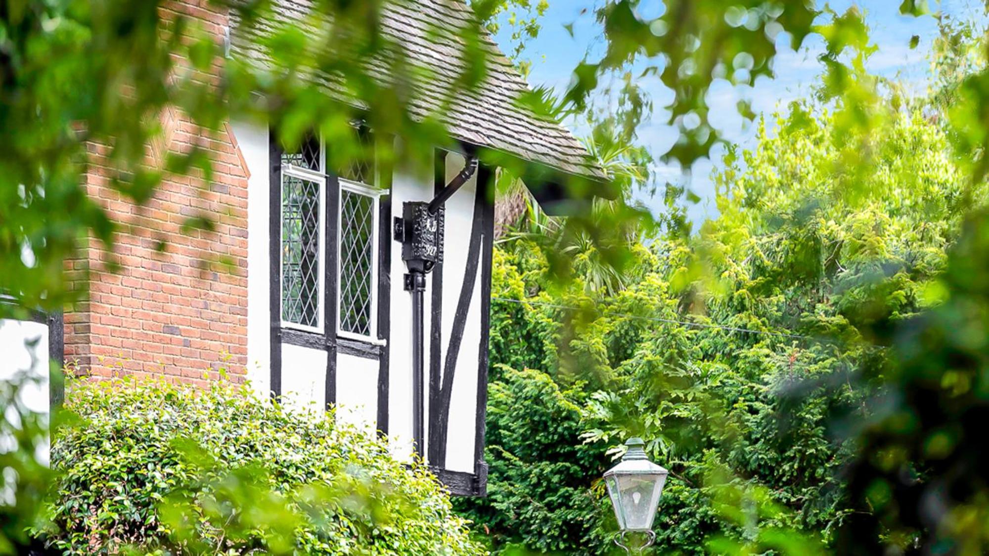 Tudor Grange Bournemouth Ngoại thất bức ảnh