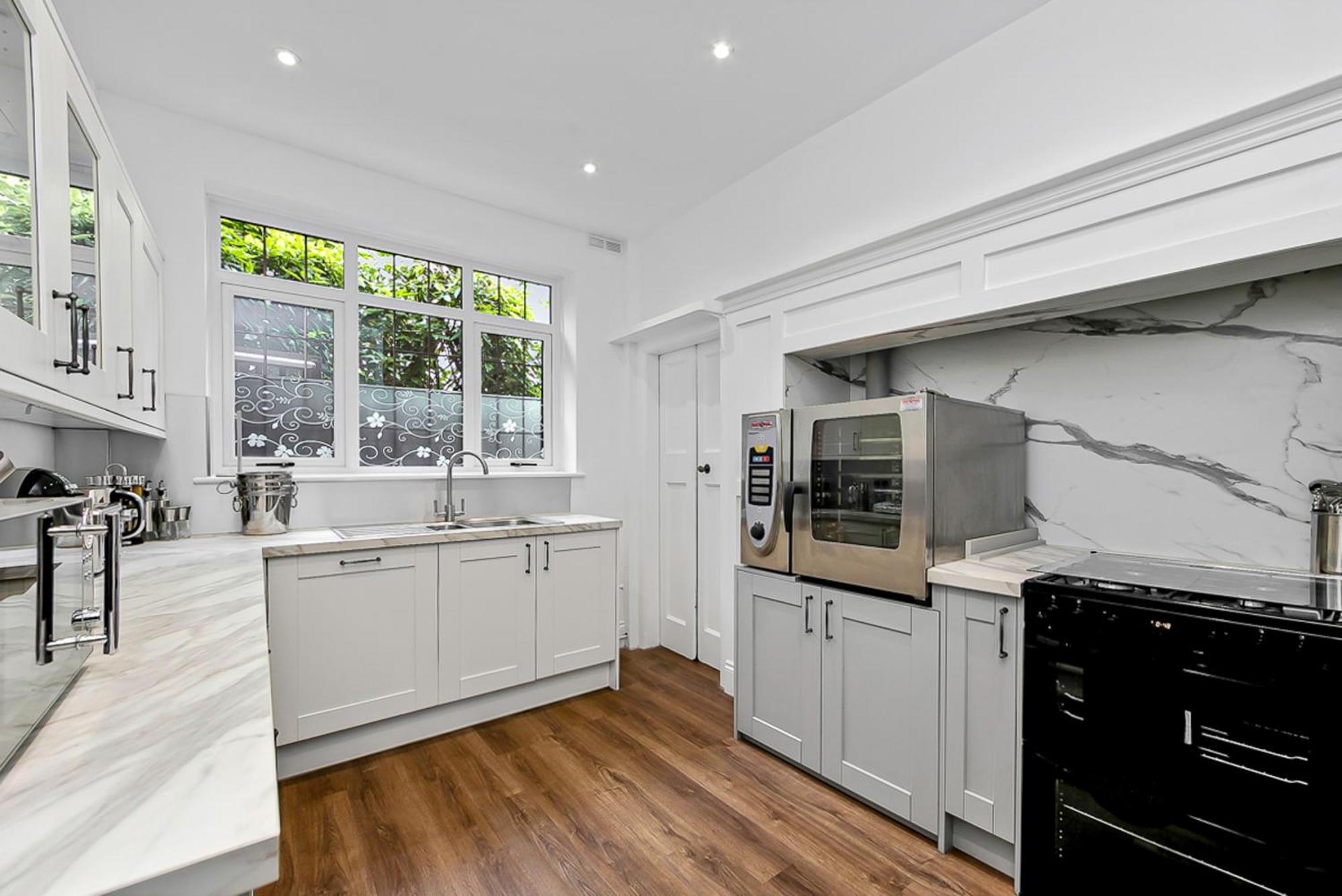Tudor Grange Bournemouth Ngoại thất bức ảnh