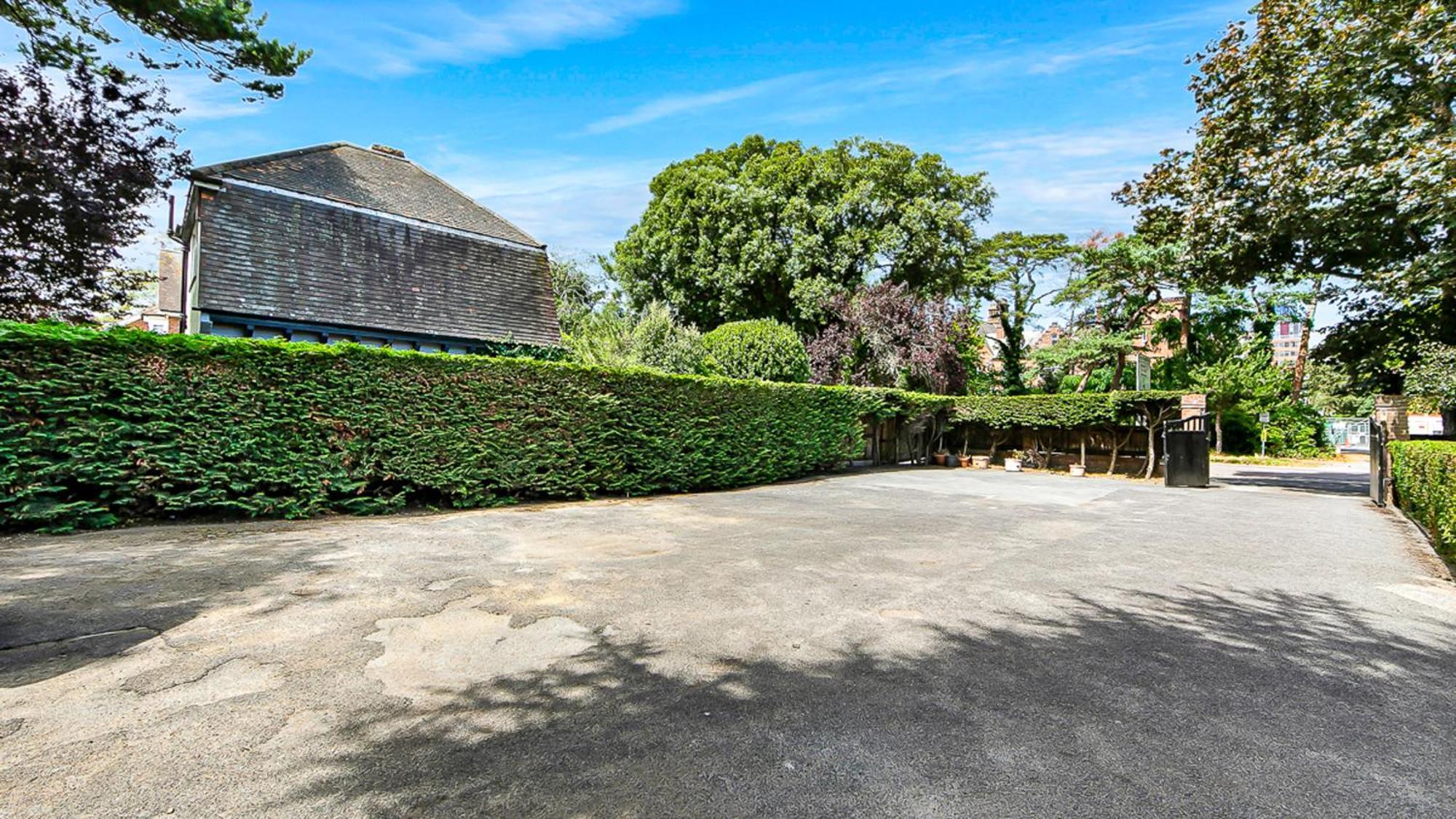 Tudor Grange Bournemouth Ngoại thất bức ảnh