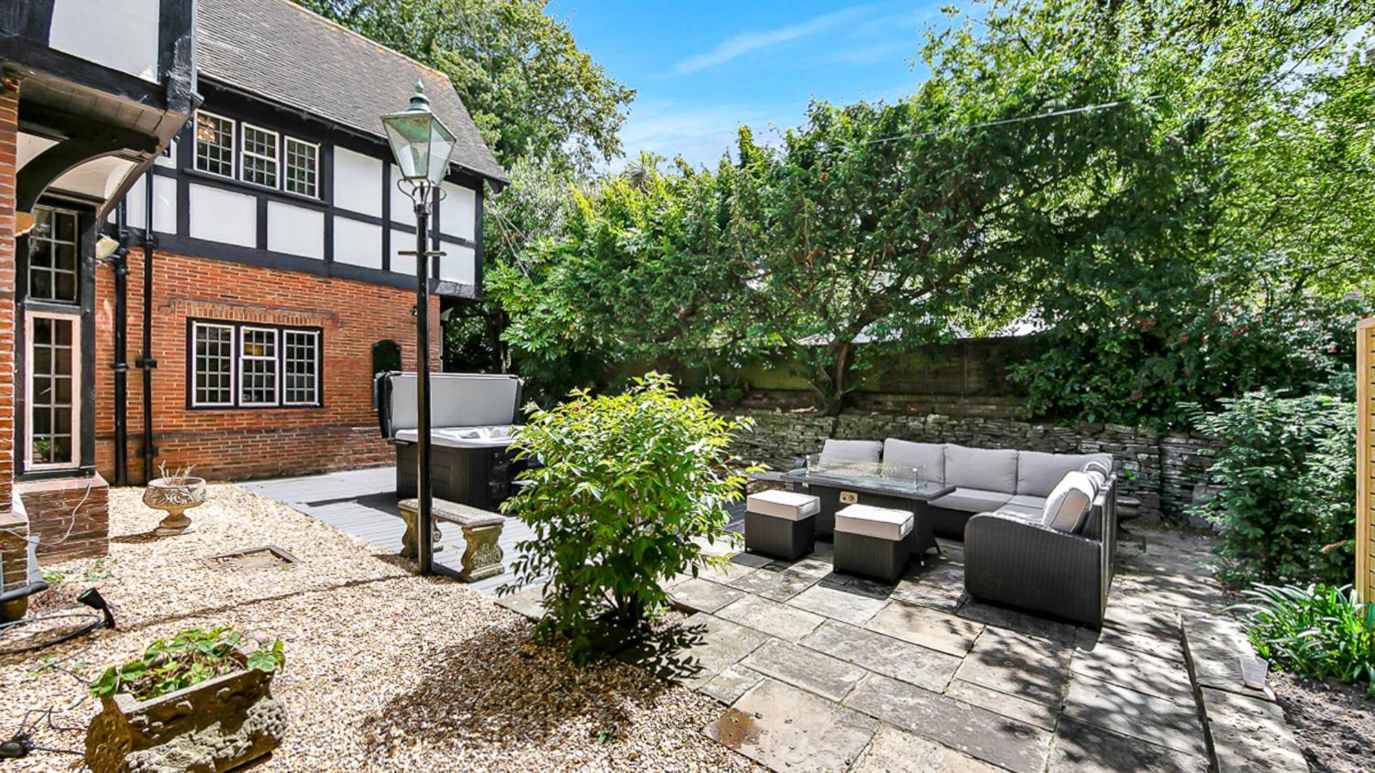 Tudor Grange Bournemouth Ngoại thất bức ảnh